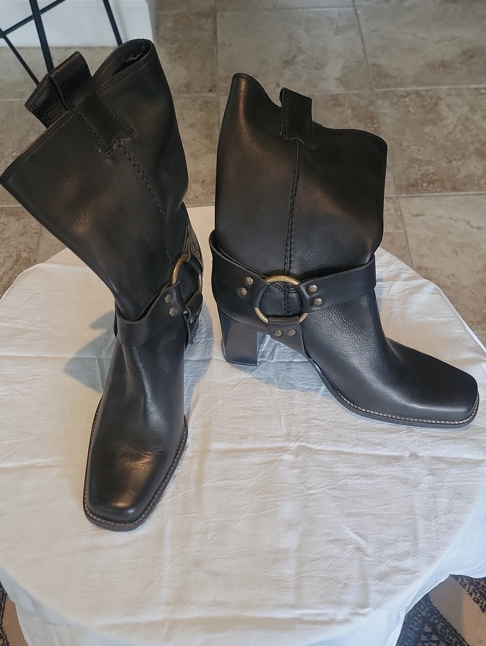 AEROSOLES Black Mid-Calf Leather Heeled Boots with Ring Strap